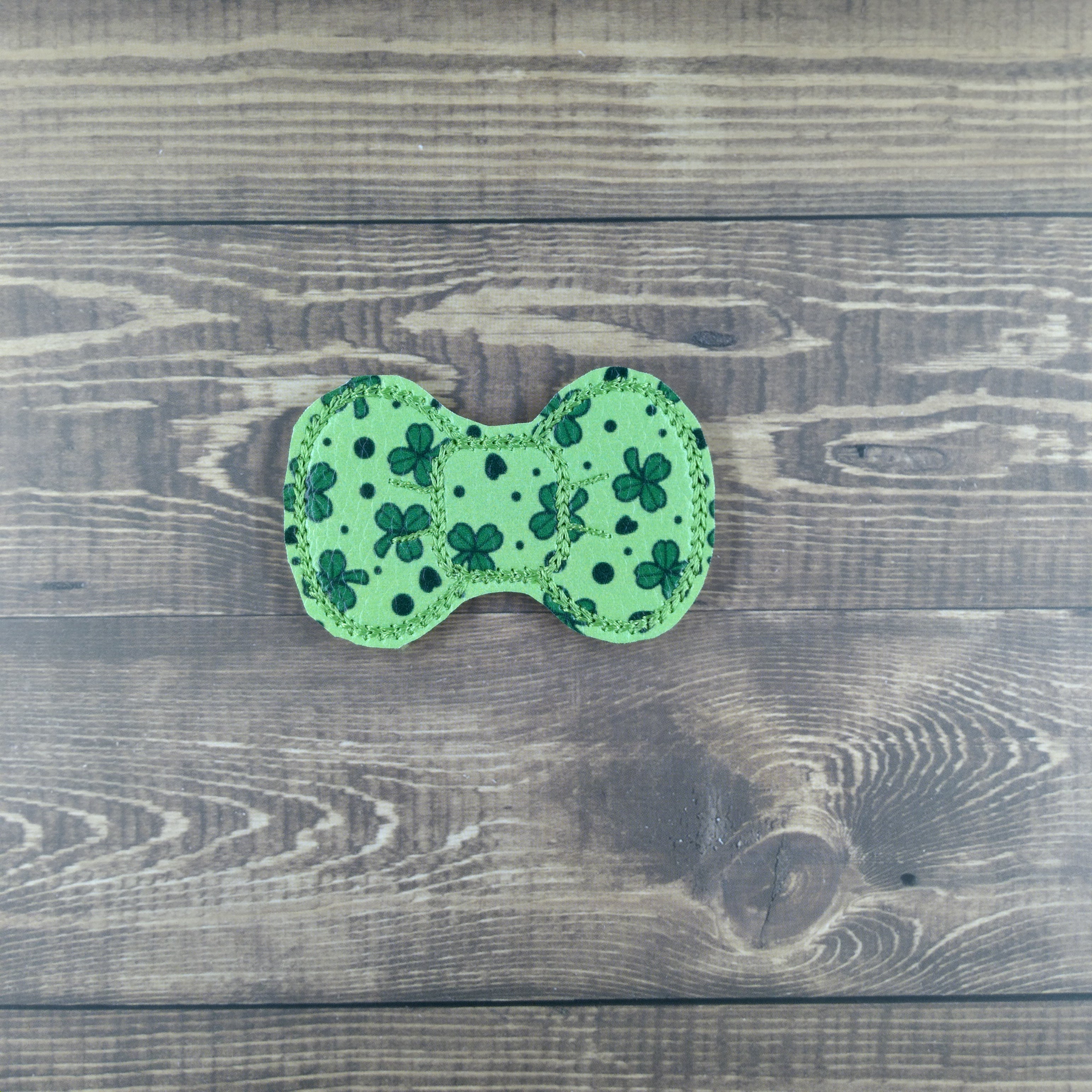 St Patrick's Day Simple Bows