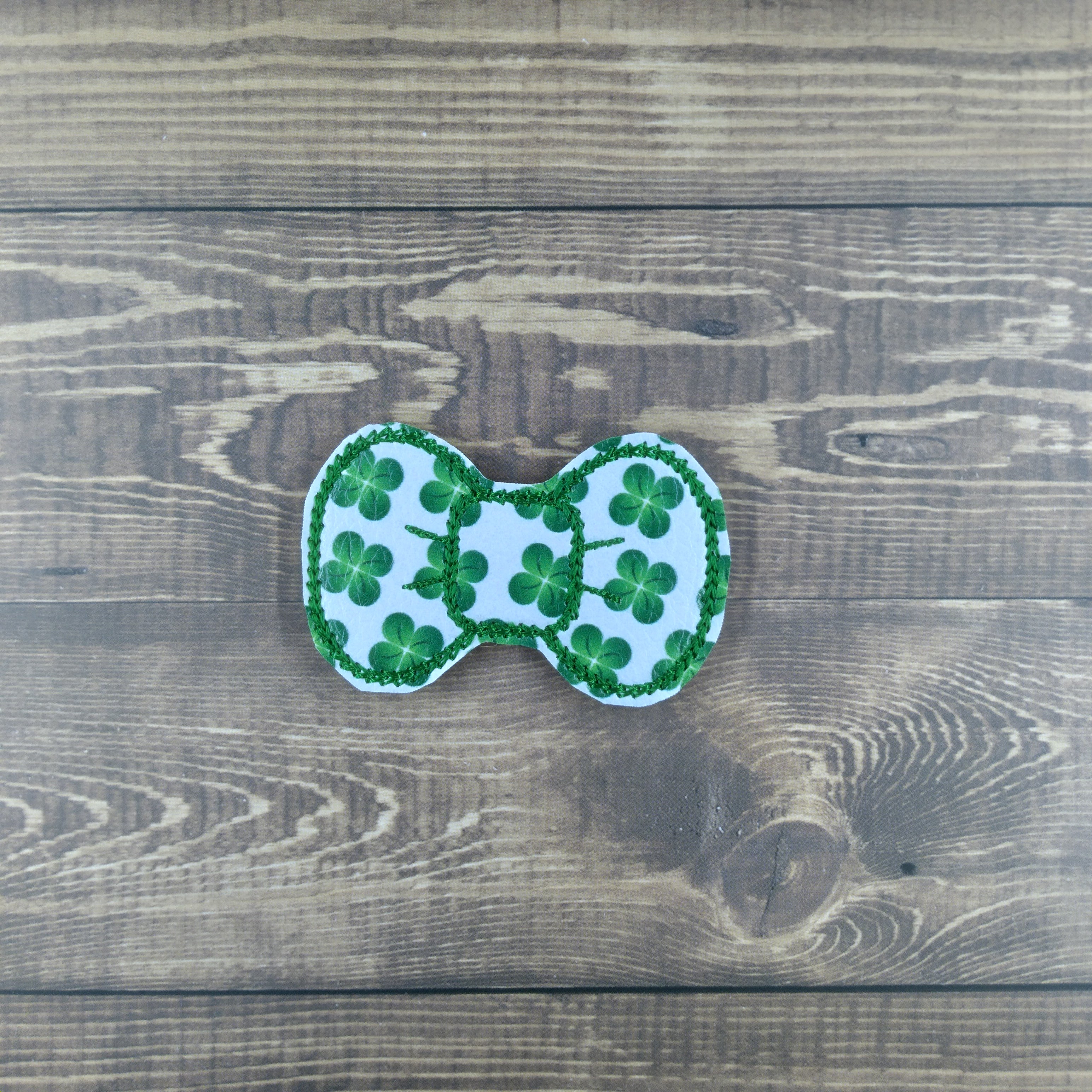 St Patrick's Day Simple Bows