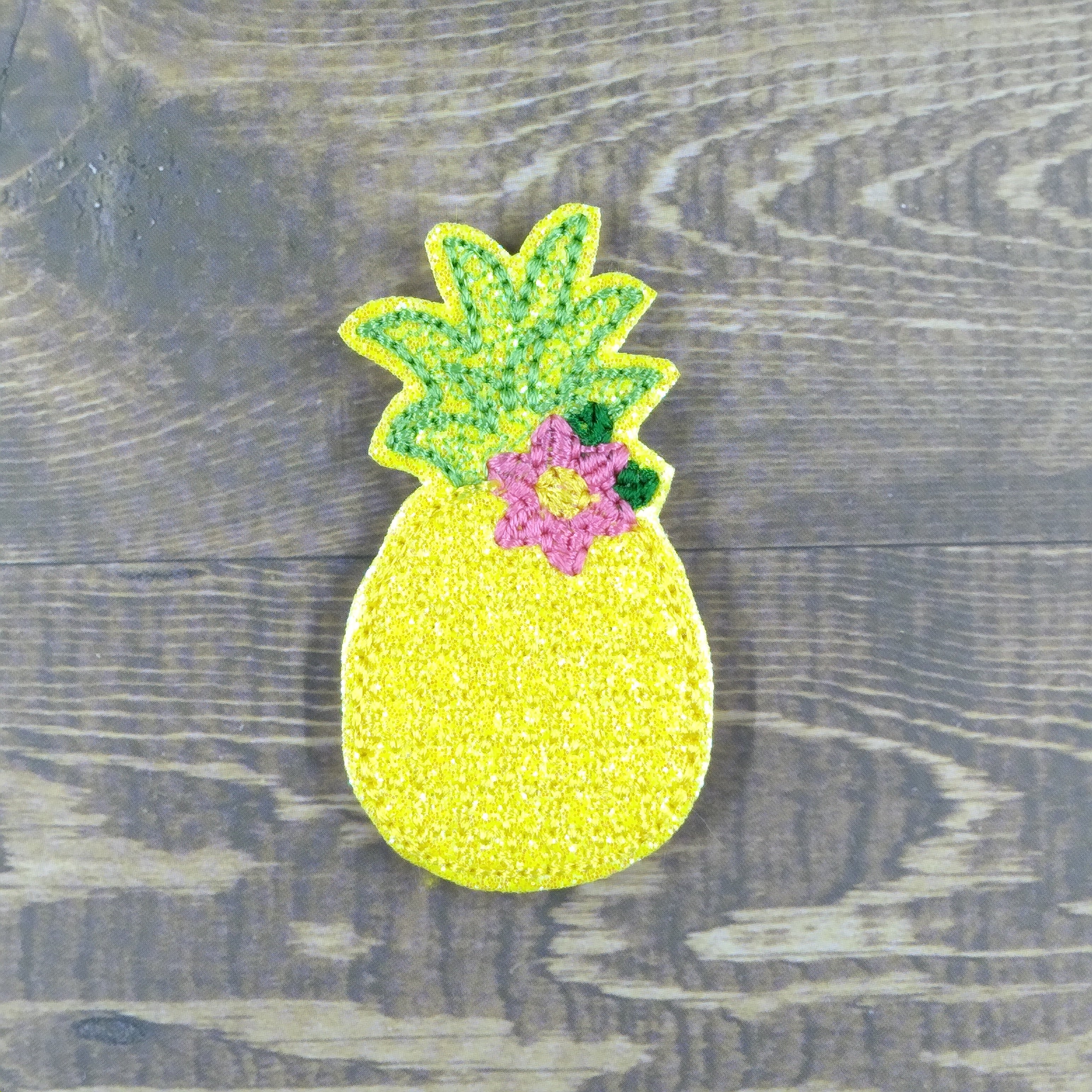 Summer Floral Pineapple