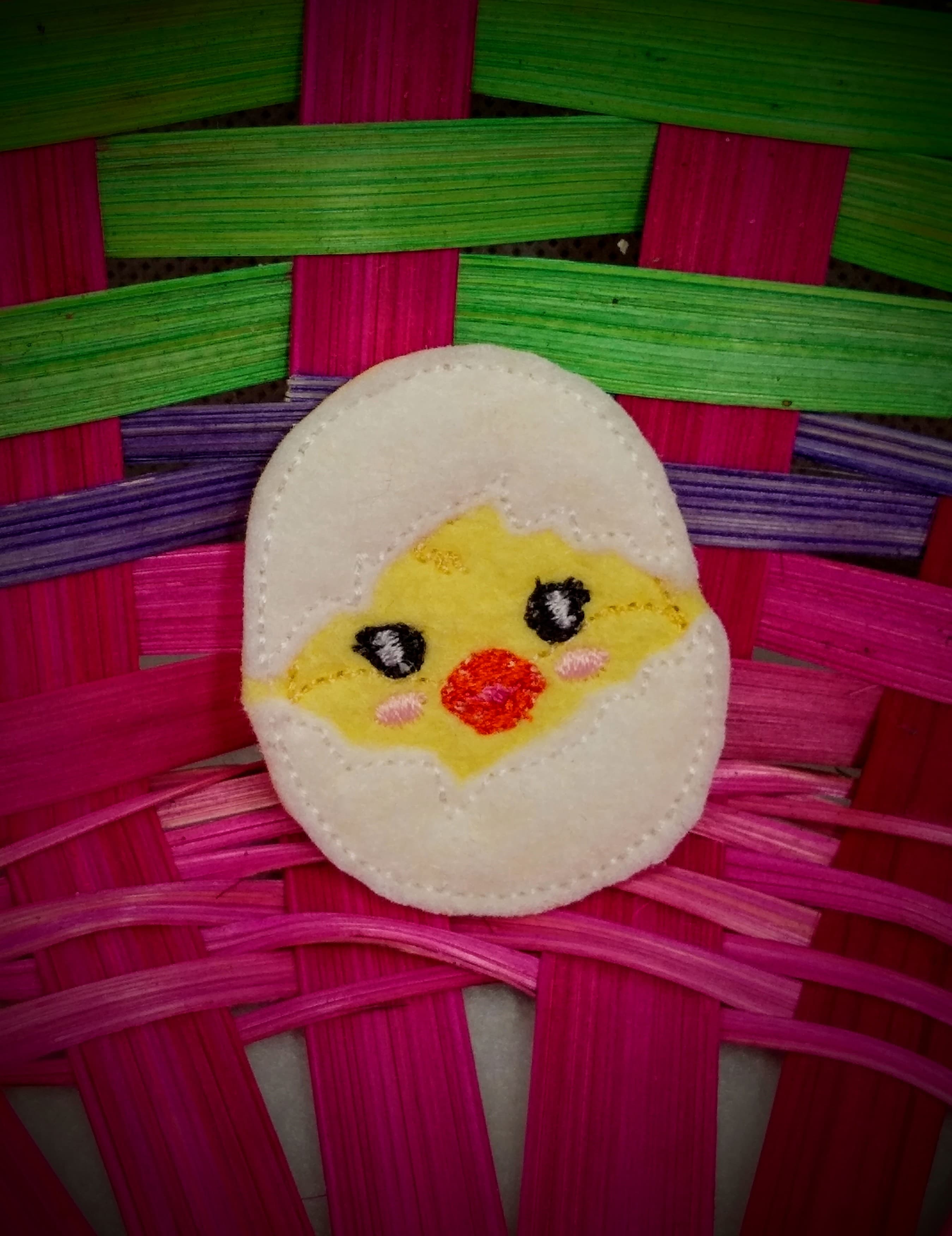 Easter Cracked Egg Chick