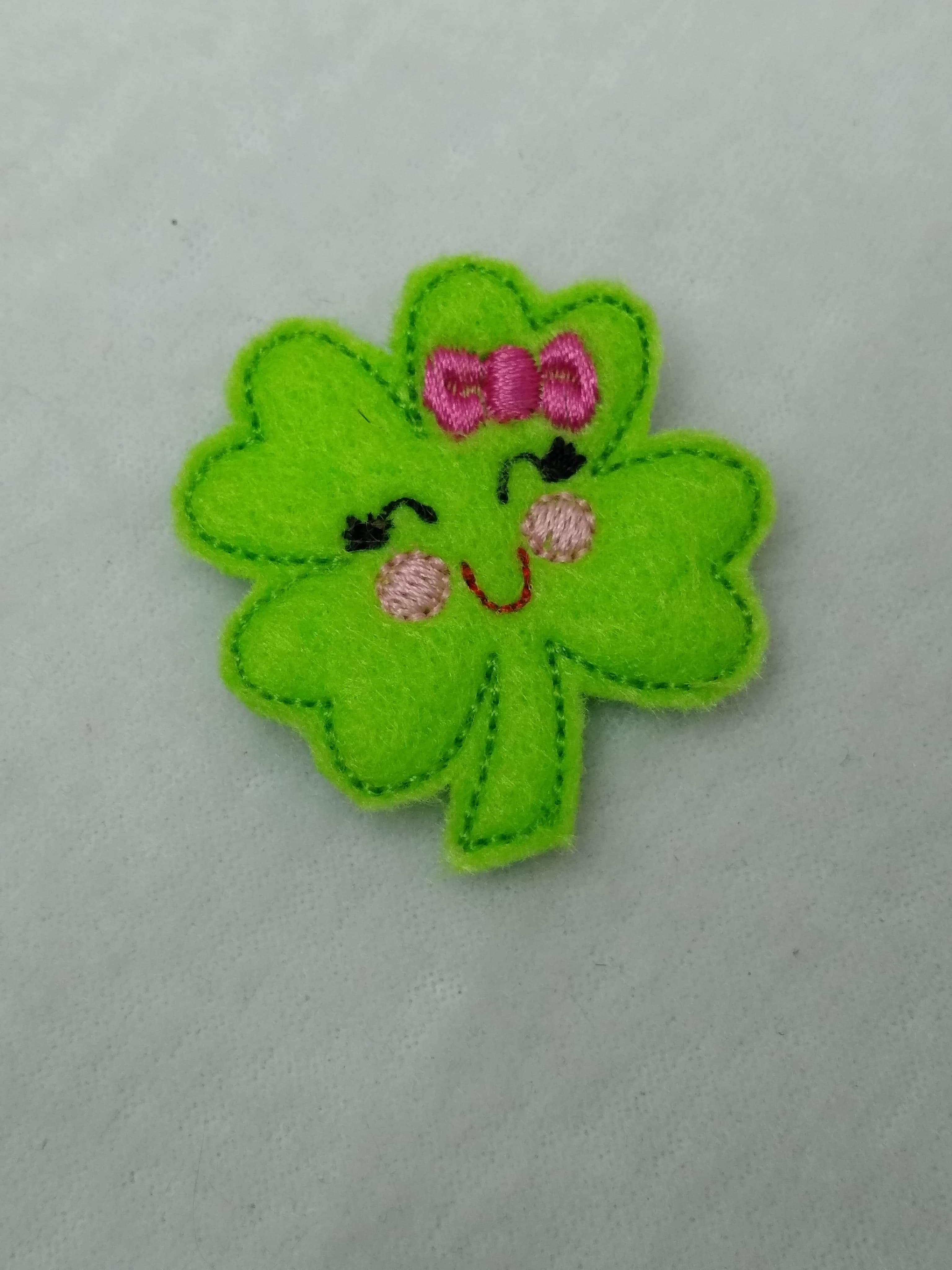 St Patty's Day Shamrock Smiley With Bow